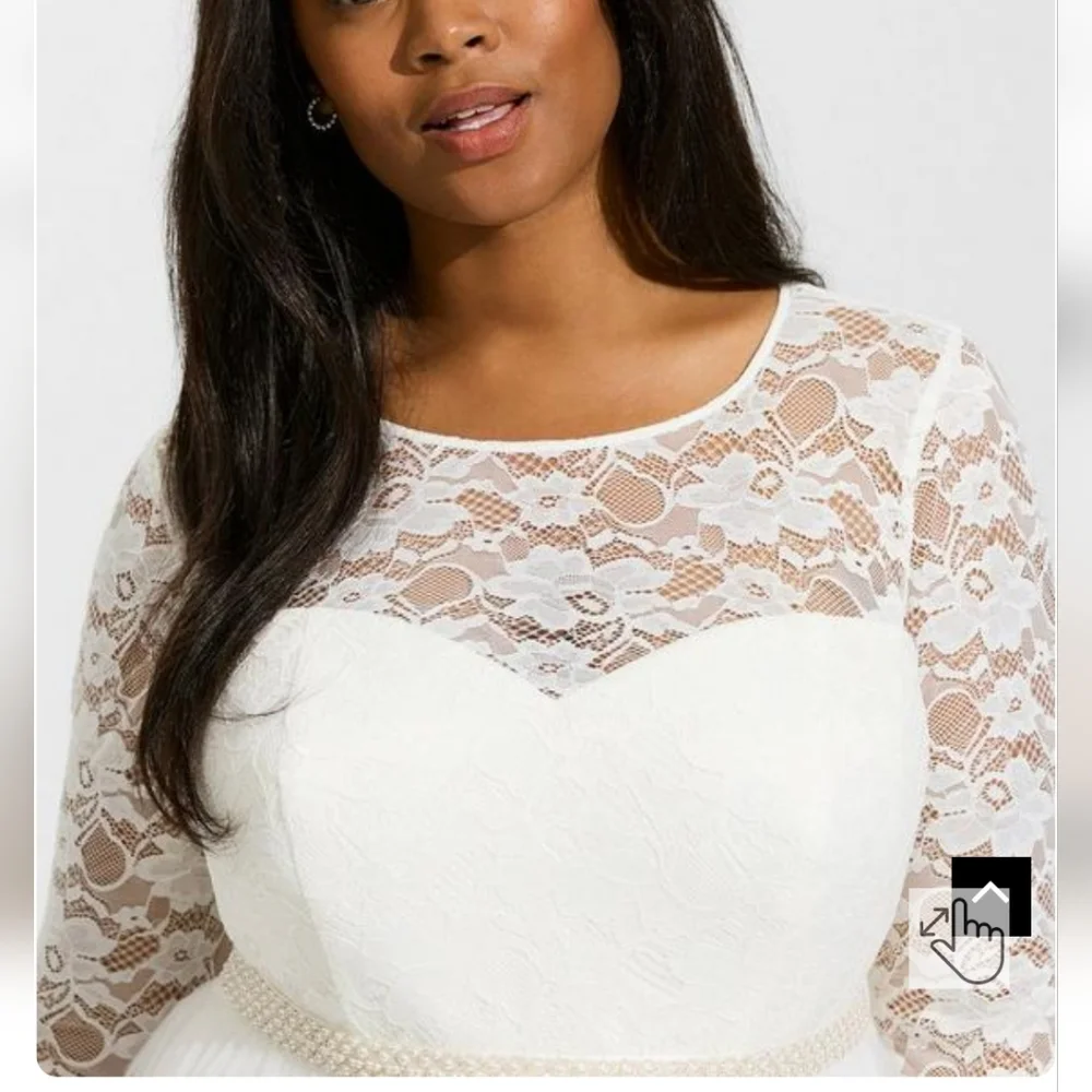 Torrid Ivory lace & Tulle Beaded sash A-line wedding dress size 18 - Picture 4 of 7